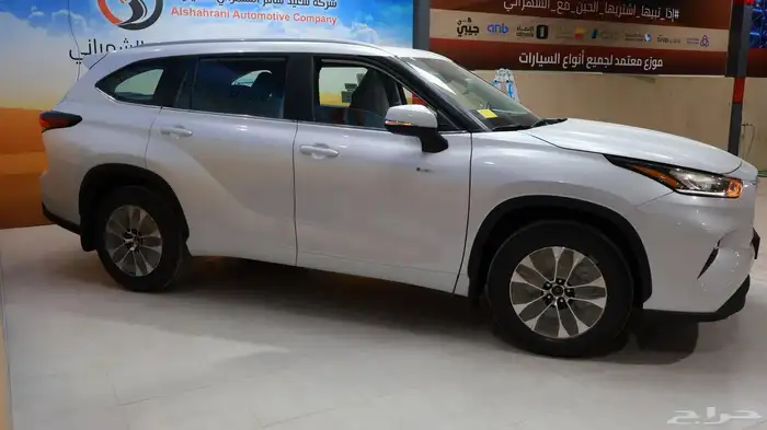 هايلاندر GLE 2025 2