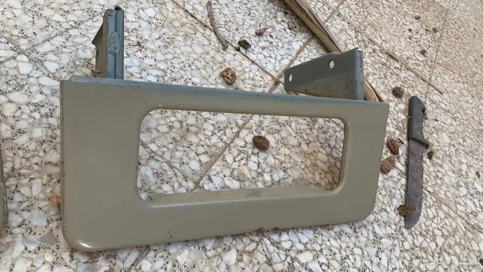 للبيع صطبات خلفيه جيب شاص 2017 وقواعد الصندوق وسطبات 0