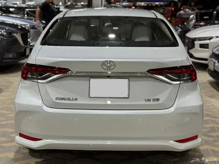 تويوتا كورولا 1.5 استاندر 2023 14