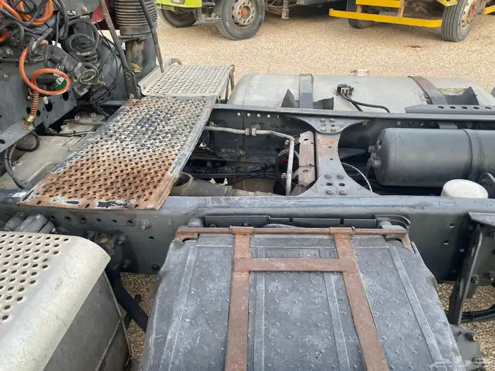 للبيع راس أكتروس 2004 نقل خاص 5