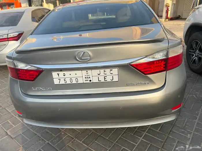 لكزس 250 es 2015 2