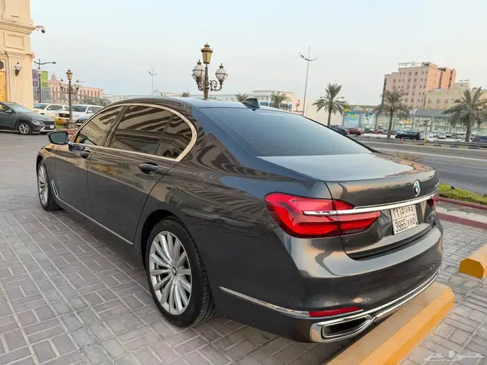 بي ام دبليو 730LI موديل 2017 وارد ناغي سعودي. 8