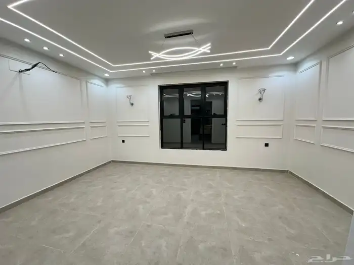 للبيع شقق علويه بحى الضيافه خميس مشيط 2