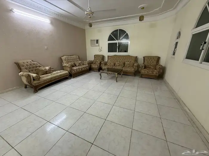 اثاث مستعمل كنب سرير نفرين 1