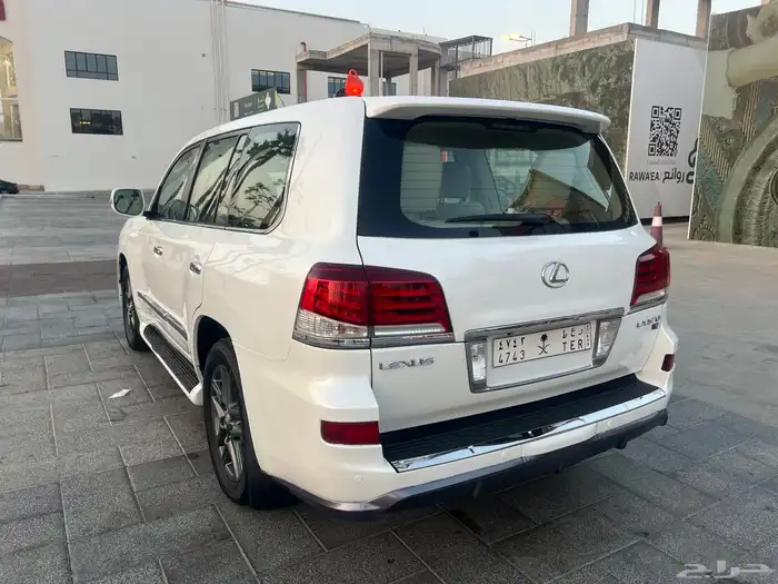 جيب لكزس lx570dd 5