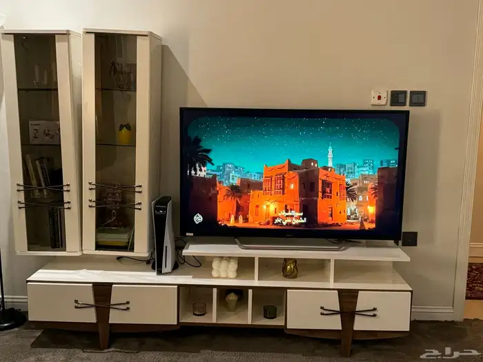 طاولة تلفزيون 2