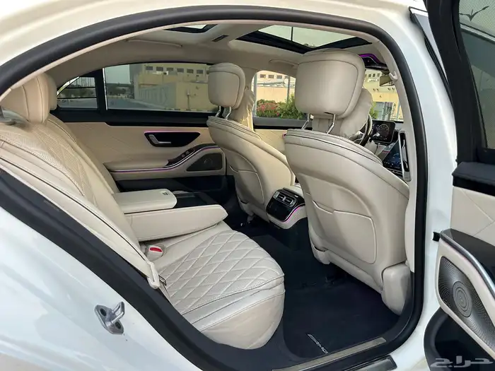 مرسيدس S500 شيخ 2022 18