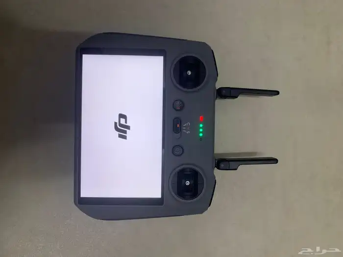 بيع اكسسوارات درون dji اصلية جديده ريموت شاحن بطاريات وبطار 5