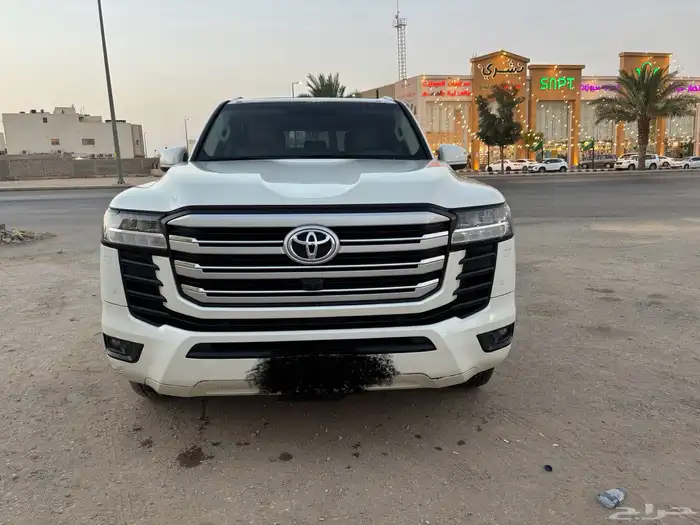 لاندكروزر 2022 L4 0