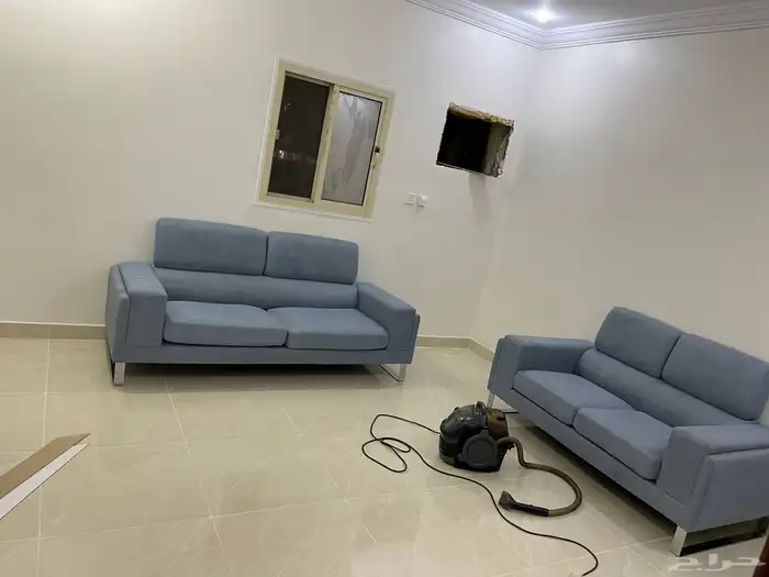 طقم كنب ايكيا نظيف بحالة ممتازة 2