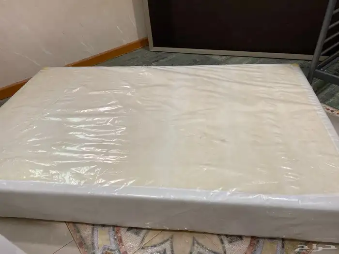 خشب سرير 0