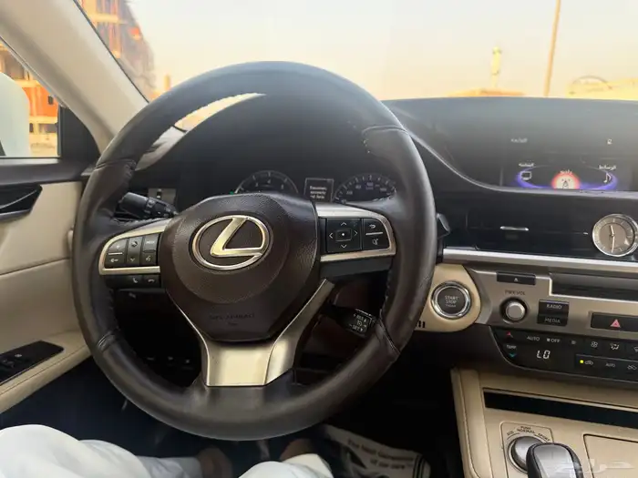 لكزس_ES350_2017 84