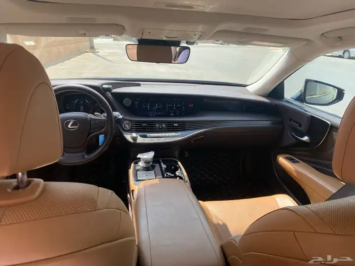 لكزس LS350 8