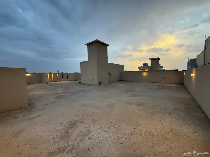 للبيع دور ارضى ودور علوى على ارض 501 م بدره الخميس 39