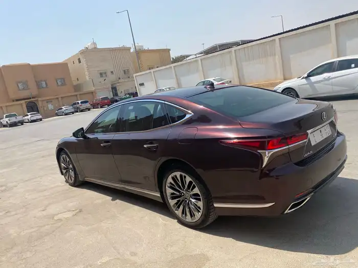 لكزس LS350 14