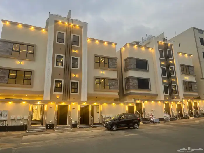 للبيع شقق تمليك أرضي وعلوي ابها بالقرب من المطار 0