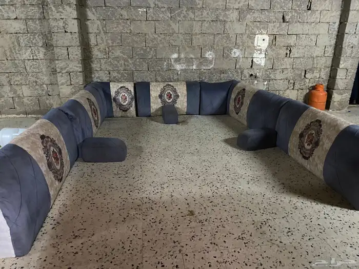 مساند خشب على اسفنج قويه 2