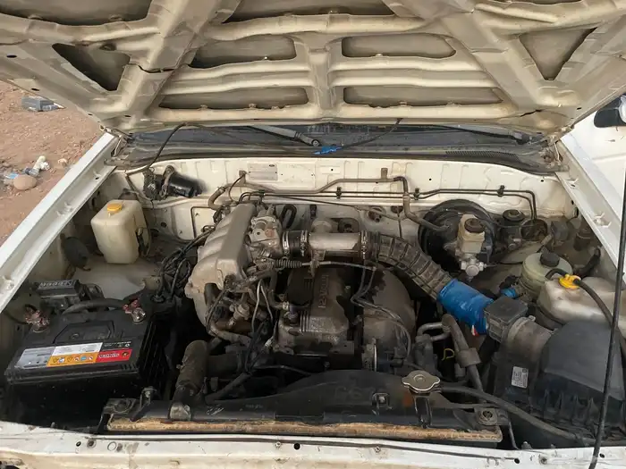 سياره حوض من نوع فورد حوض طويل موديل 2002 السياره نضيفه وما 4