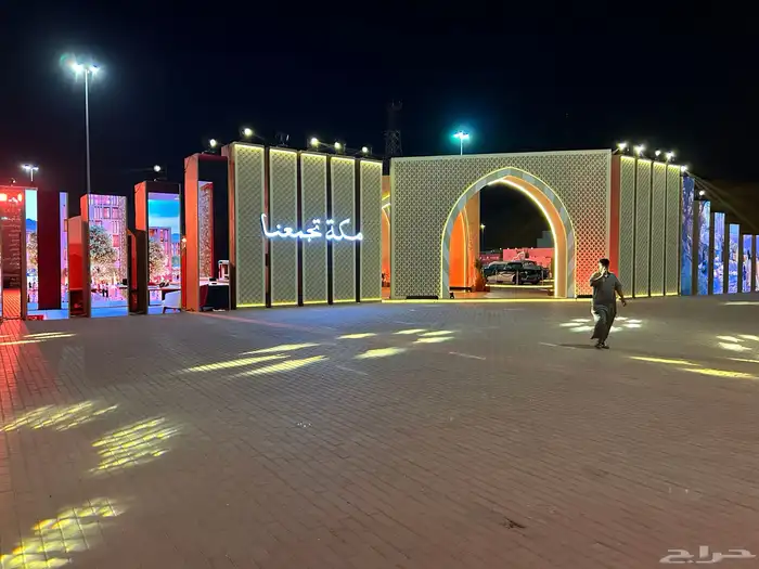 تصميم وتنفيذ البوثات والمعارض المؤتمرات 13