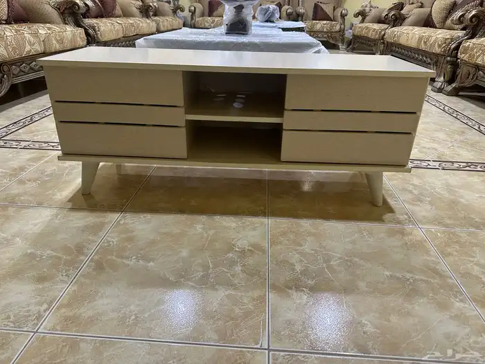 طاولة تلفزيون 0