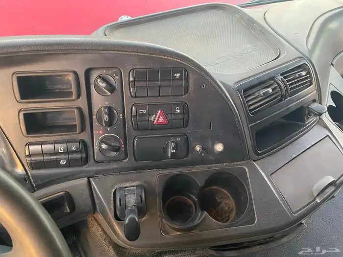 للبيع راس أكتروس 2004 نقل خاص 16