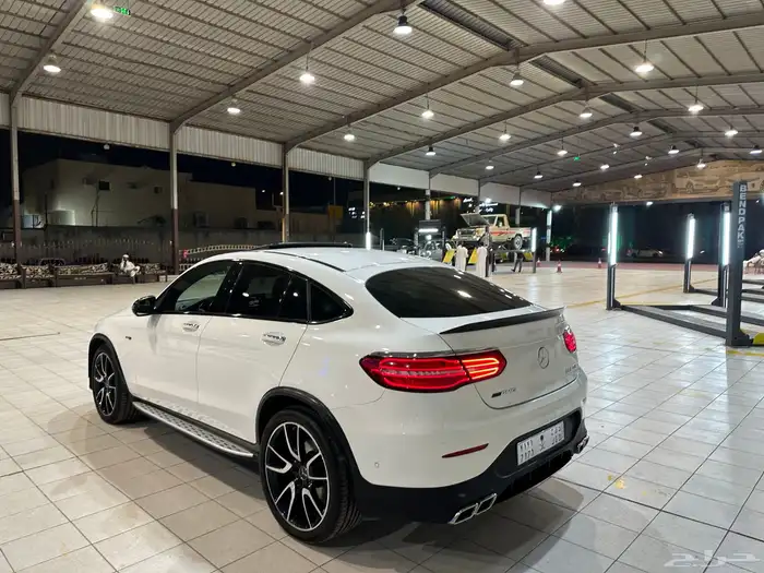 مرسيدس glc فل كامل 2018 نضيف جدا 6