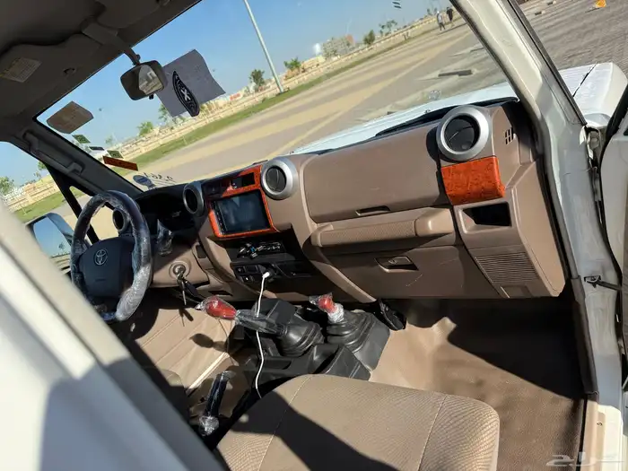 جيب ربع 2015 فل كامل بدون ونش خليجي وارد البريمي 15