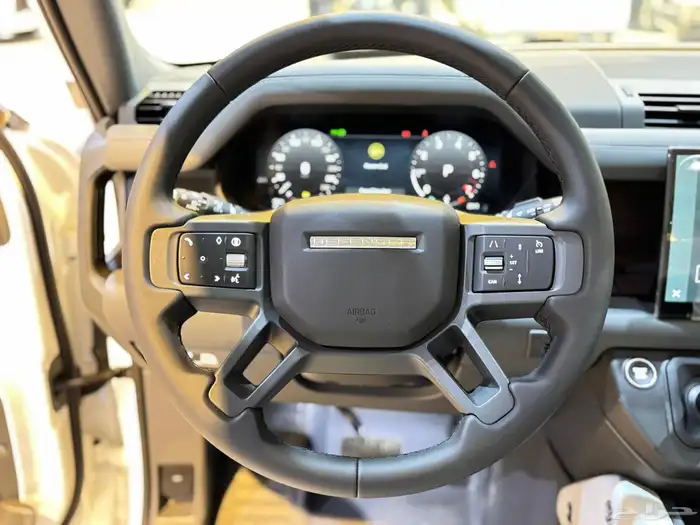 ديفندر سعودي و الداخلية المميز HSE 16