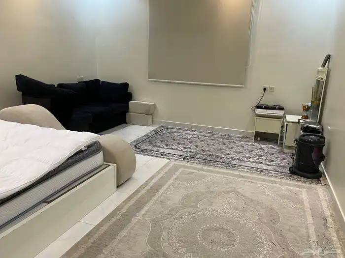 اسنديو اثاث للبيع 1
