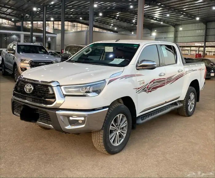 هايلوكس 2024 S.GLX دبل ديزل اتوماتيك 2.4 وكالة 1