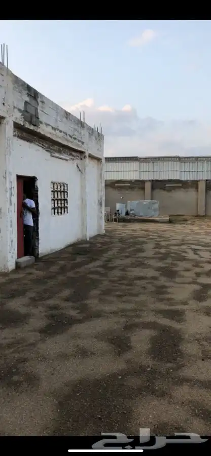 حوش للبيع في الحسينيه 0