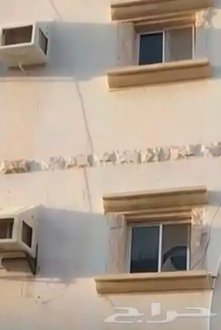 تبقى من عمايرالبوادي للبيع عمارة واحدة سكنية إستثمارية 2