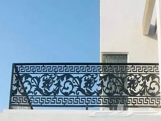 تفصيل مضلات و سواتر مودرن و ابواب ليزر و اشكال هندسية 1