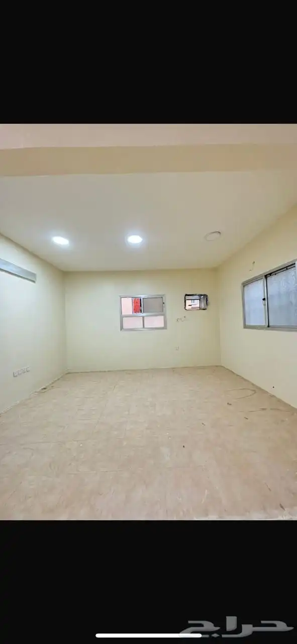 شقه بفيلا للايجار - حي الزهرة الرياض 4