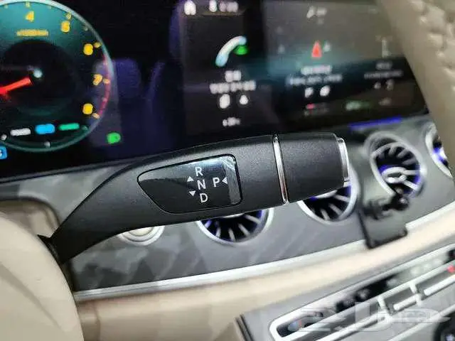 مرسيدس E450 كابريولية ممشي 25600 8