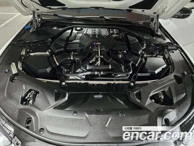 BMW M8 Gran Coupe Competition (G15) 2024 - وارد كوريا 17