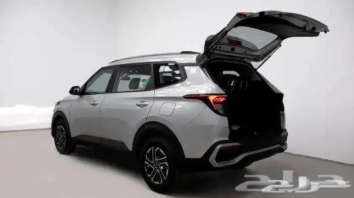 كيا كارينز GLS بصمة شاشة موديل 2025 4