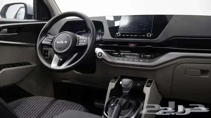 كيا كارينز GLS بصمة شاشة موديل 2025 8