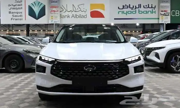 فورد تورس تيتانيوم 2026 بنزين 5