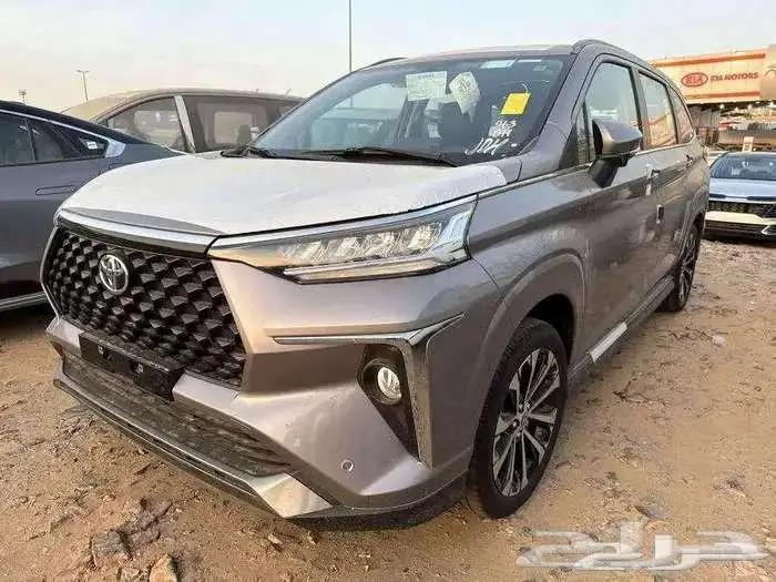 تويوتا فيلوز جي إل إكس 1.5 2025 11
