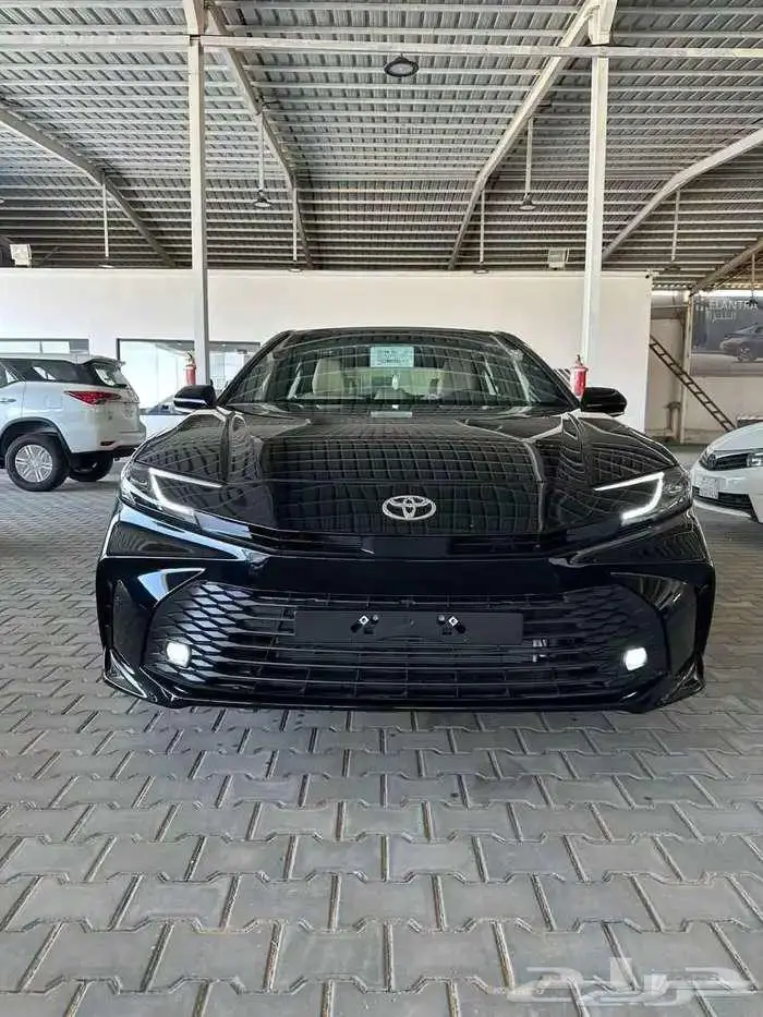 تويوتا كامري E ستاندر 2025 - toyota camry E standerd 4