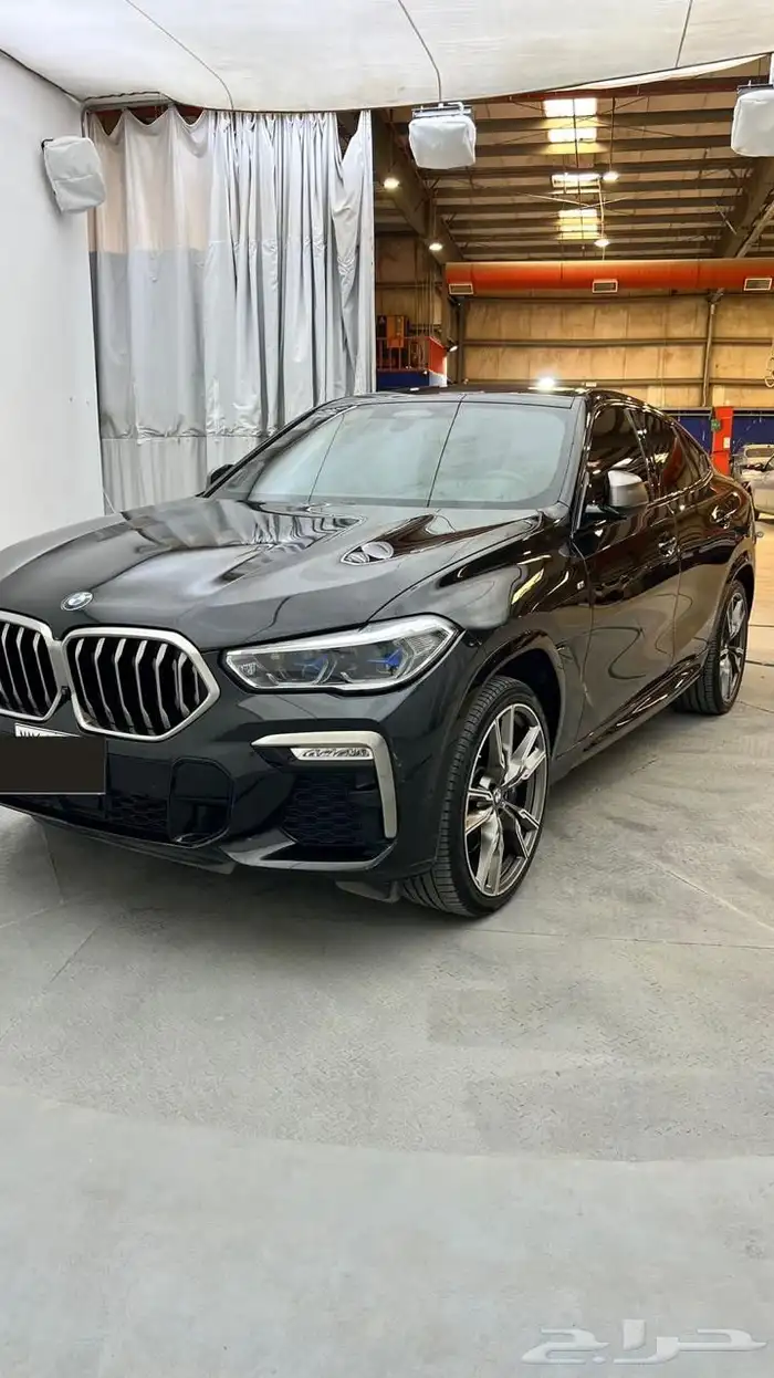 بي ام دبليو X6 M50i 2