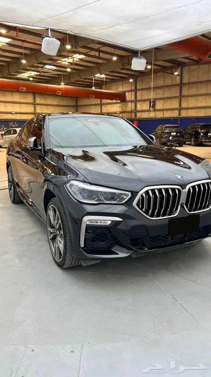 بي ام دبليو X6 M50i 4
