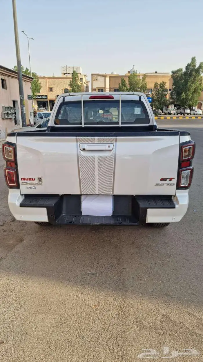 ايسوزو ديماكسGT 2024 فل كامل بصمه غمارتين ديزل دبل 11 الف 5