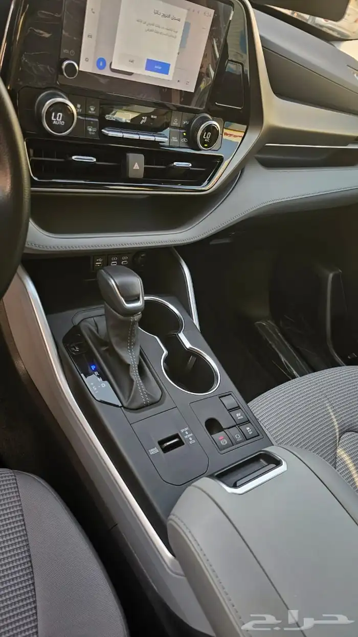 هايلاندر تويوتا ماشيه 16الف الحد 125 الف 9