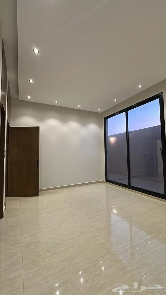 ادوار جميله ارضيه في حي عكاظ سعر 750 4