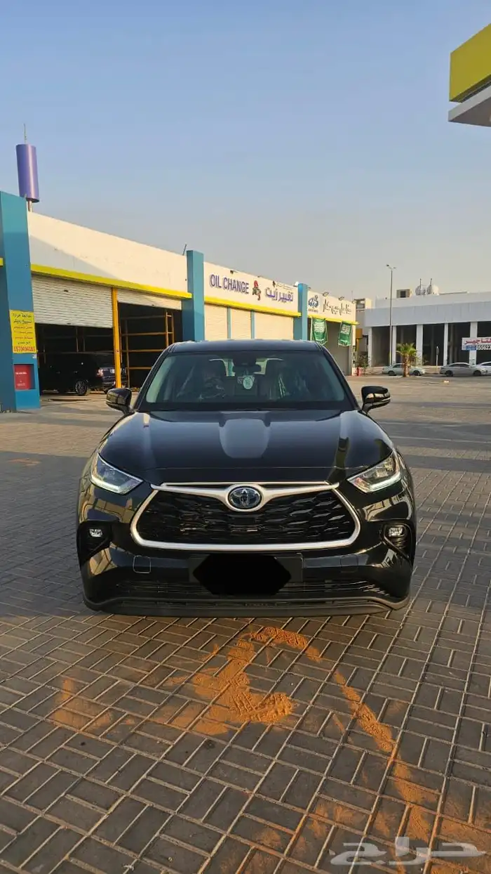 هايلاندر تويوتا ماشيه 16الف الحد 125 الف 4