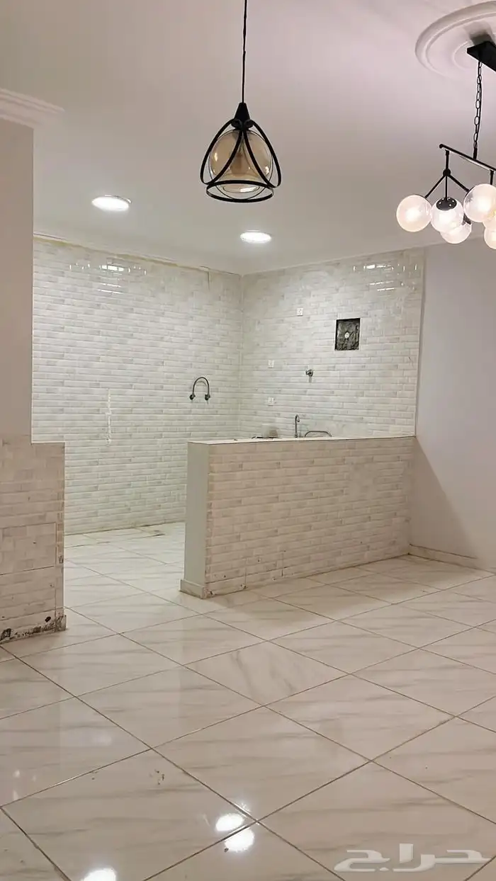 شقه للإيجار عوائل 14