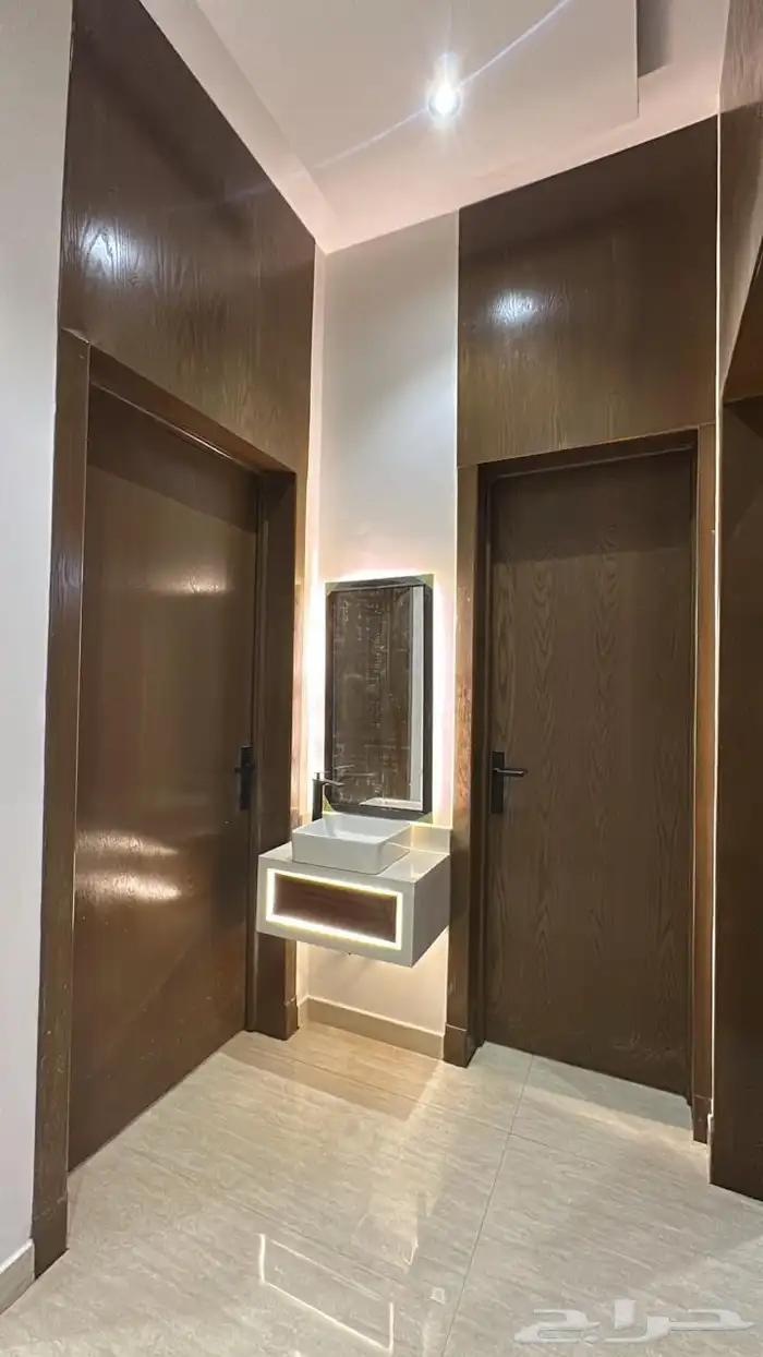 ادوار جميله ارضيه في حي عكاظ سعر 750 8