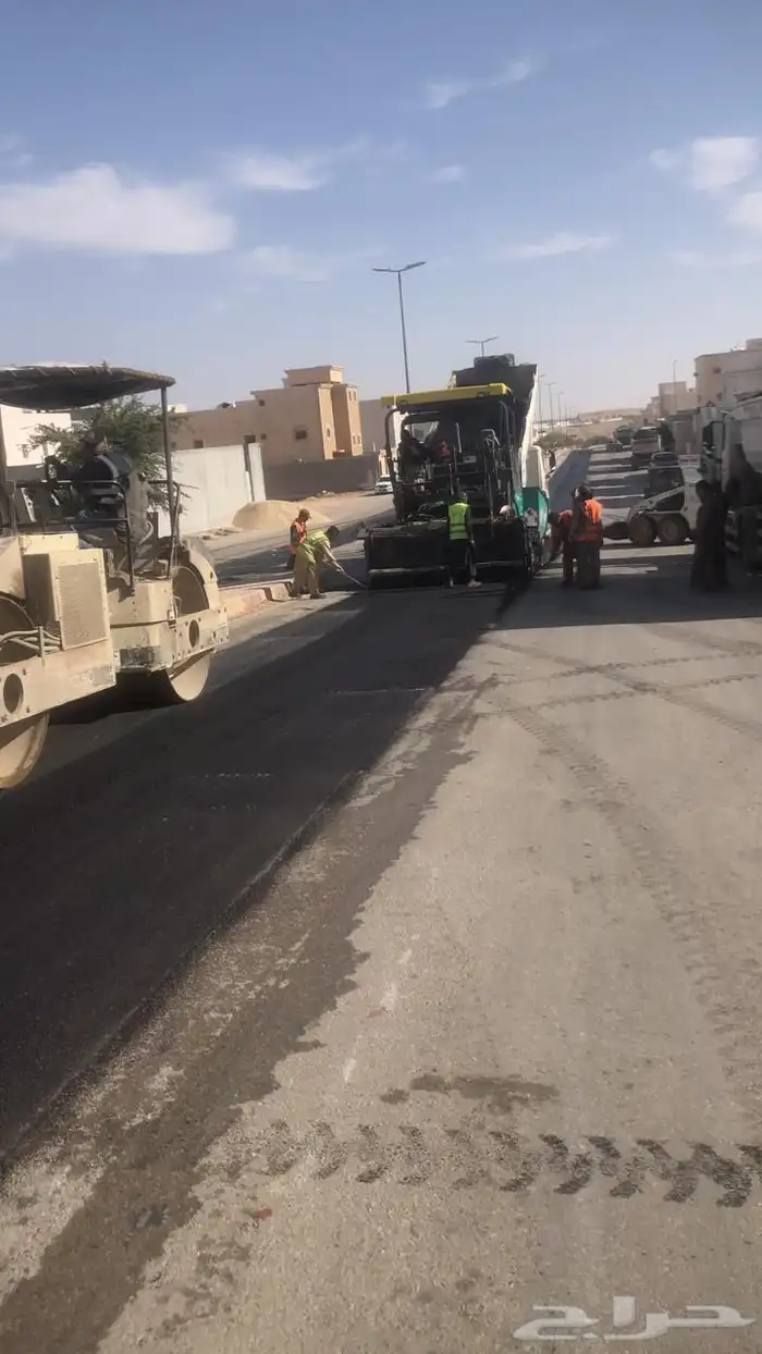 مقاولات اسفلت حفر وترحيل مخلفات اعمال طرق تاجير معدات 3